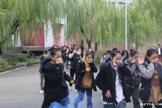 1734589737411877.png image.png